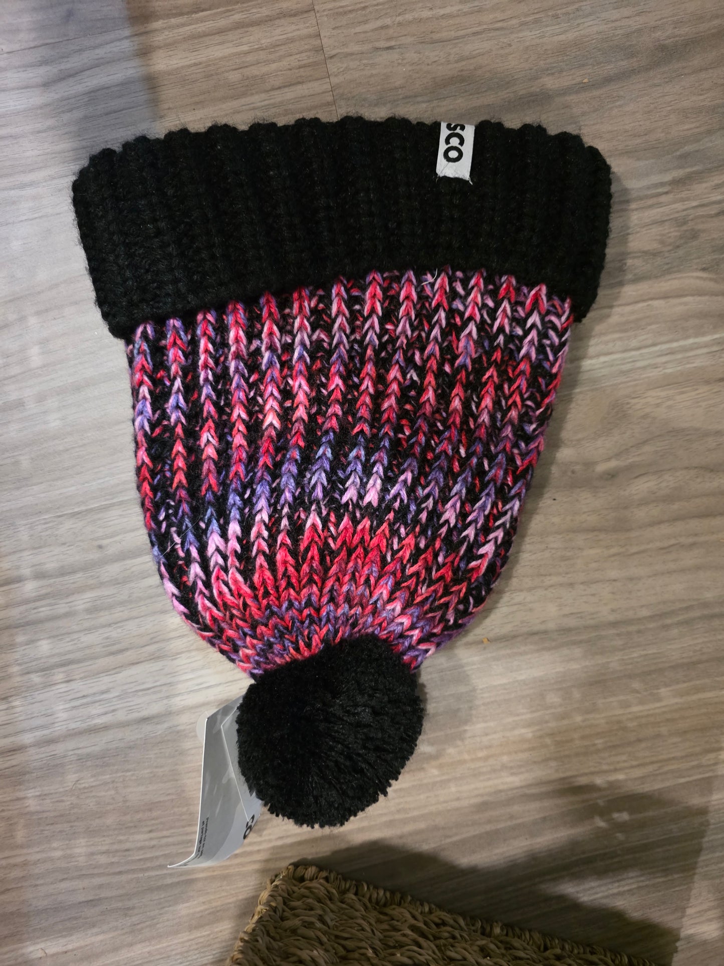 Tuques à pompons